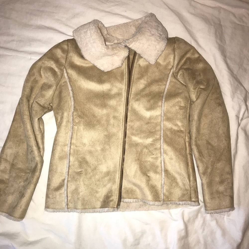 size xl crazy 8 children’s fuzzy jacket